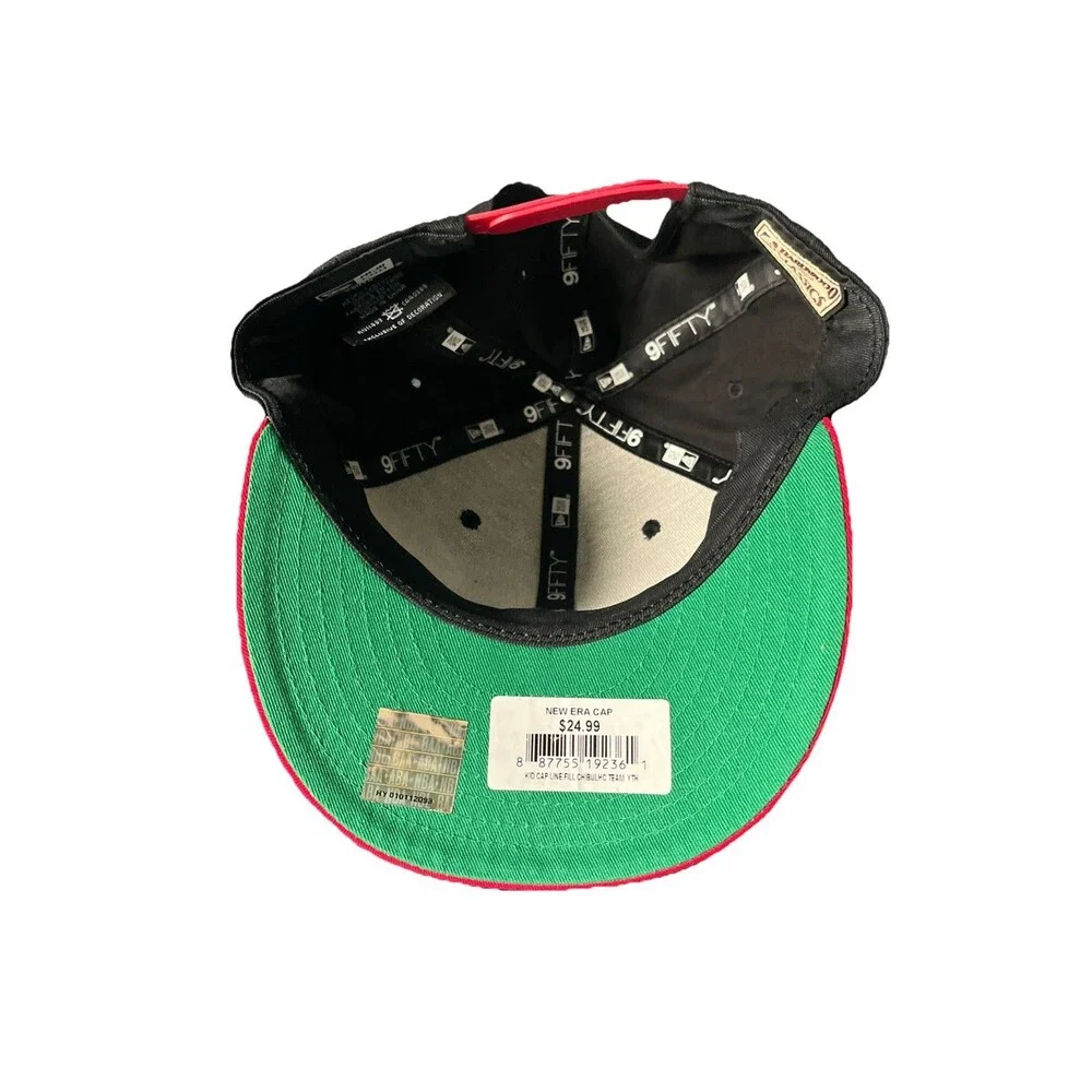 New Era Chicago Bulls Youth 9FIFTY Snapback Hat NBA Black Red Cap NWT